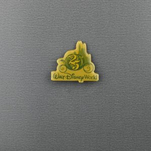 Walt Disney World 25th Anniversary 1996 Cinderella Carriage Cast Member Pin